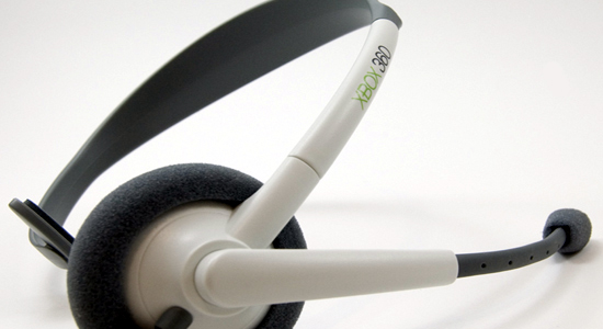 plate_07_1126_headset.jpg